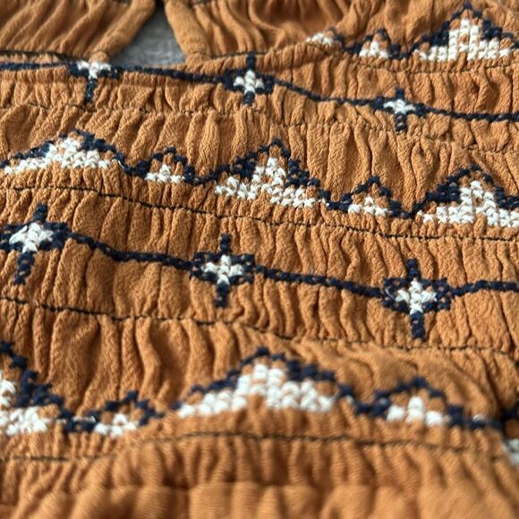 A.n.a tank top - Picture 2 of 6